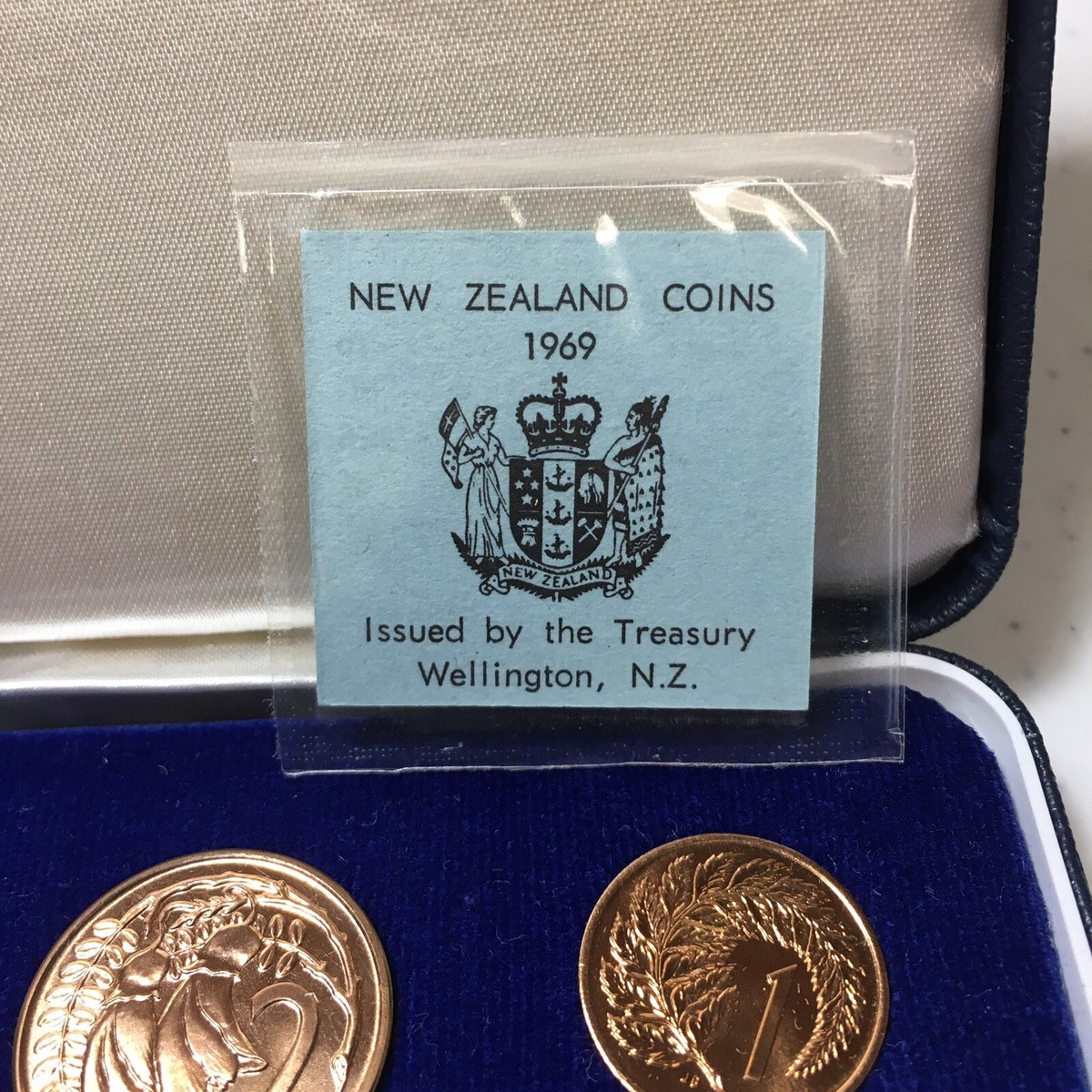 1969 NEW ZEALAND ANNUAL PROOF 7 COIN SET - 1c - $1 in Blue Case