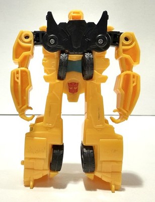 Transformers Cyberverse 1-Step Changer Bumblebee