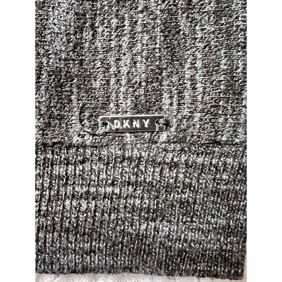 Suéter DKNY Jeans Gris Carbón Grande Cuadrado con Mangas Dolman - Talla XL Foto 4 de 4