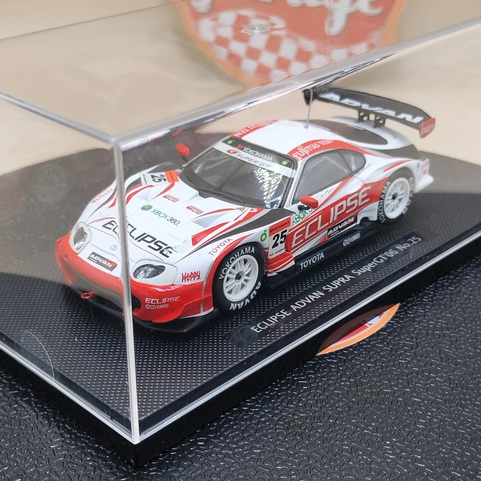 EBBRO 1/43 Eclipse Advan Supra SuperGT 500 Nº25 2006 43808 blanco/rojo Foto 2 de 4