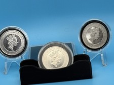 1oz Platinum $25 Pounds 2021 St. Helena Queen Guinea 9995 LOT 3 X 1/3 oz Coins 6648.12 per troy oz