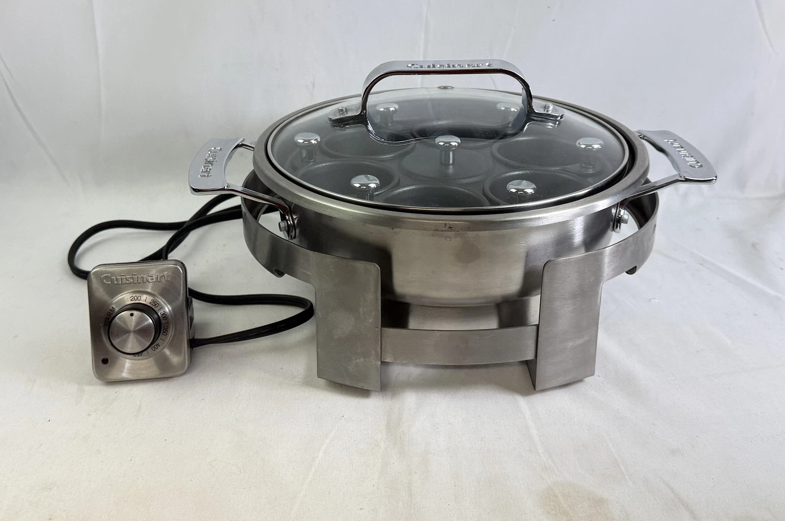 Cuisinart EGP-6 Electric Egg Poacher & Skillet w/ 7-Cup Nonstick Insert & Lid
Opens in a new window 
