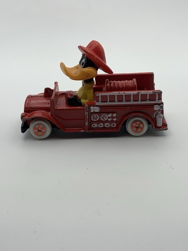 Looney Tunes Daffy Duck Firetruck Diecast Loose 3" Ertl 1988