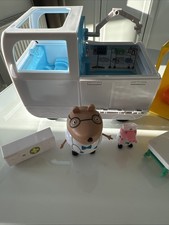 Peppa Pig Mobile Medical Centre