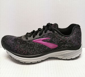 brooks women's anthem 2 running shoes