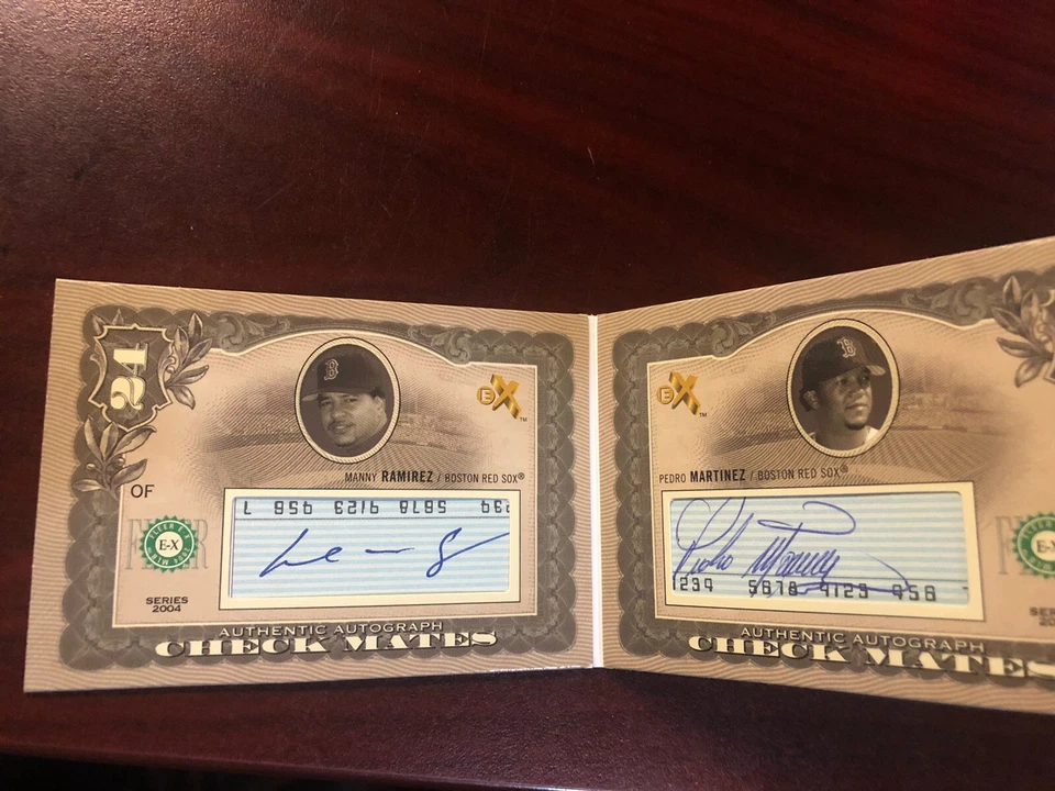 2004 SKYBOX E-X CHECK MATES BOOKLET DUAL AUTO PEDRO MARTINEZ/MANNY RAMIREZ #/25 - Image 3 of 4