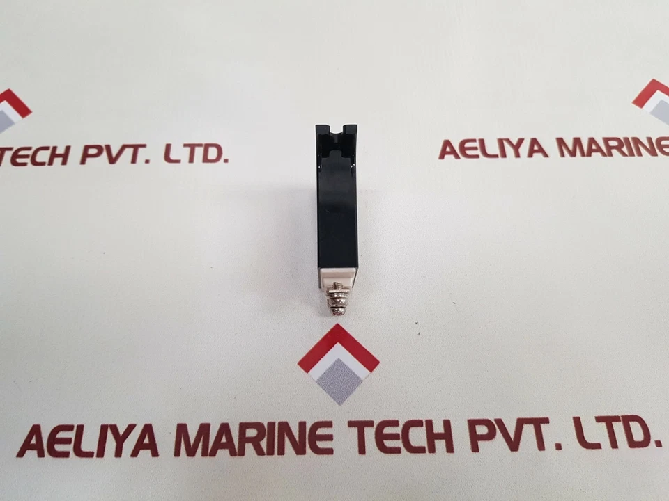 Matsushita znr surge absorber 25ek102 - Image 3 of 4