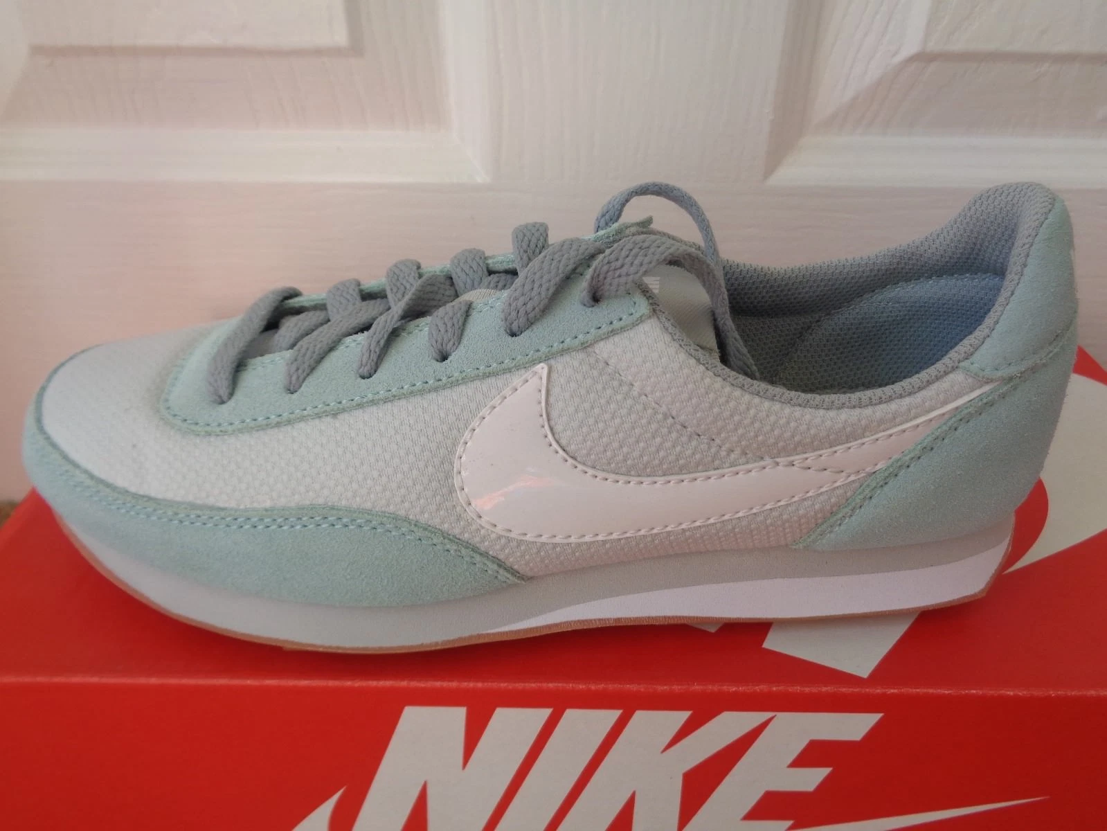 Nike Elite Textile scarpe da ginnastica 586310 004 uk 4 5 eu 38 us 7 NUOVE + SCATOLA