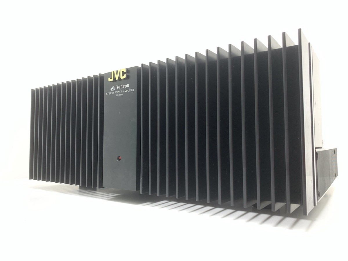 JVC VICTOR M-3030 Stereo Power Amplifier 200W RMS Vintage 1977