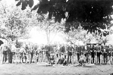 Ddm-97 Social History, Unidentified Cycling Group Club. Photo