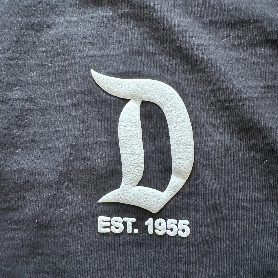 Disney Spirit Jersey Size Medium Black Disneyland Resort Pullover Long Sleeve - Image 3 of 4