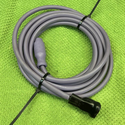 One Drager MP00953 NIBP Cuff hose W/2 line tube Connector