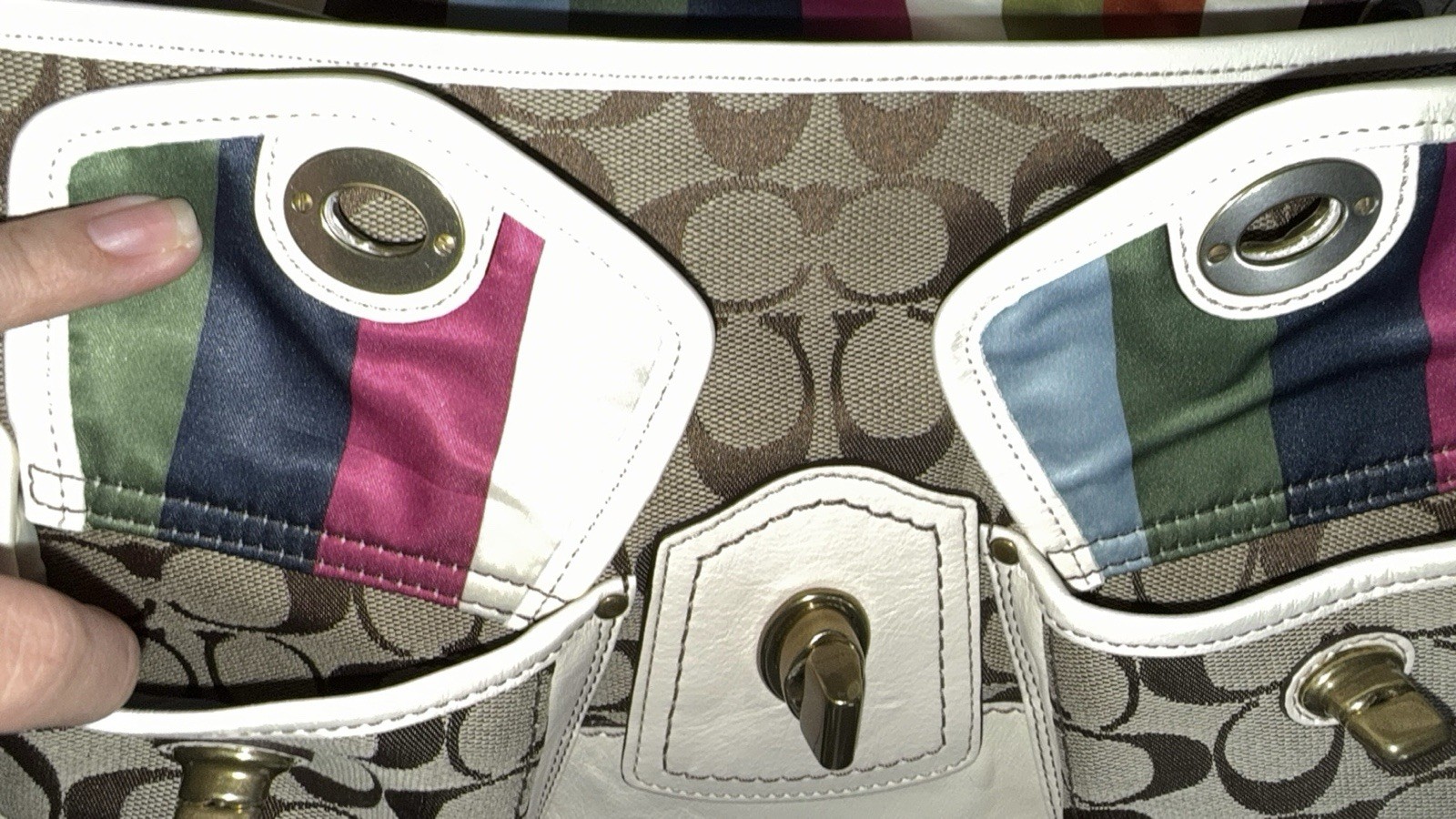 Coach Leigh legacy white signature  thumbnail 9
