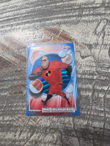 2026 Topps Chrome Disney - Mr. Incredible - Blue Refractor 55/150