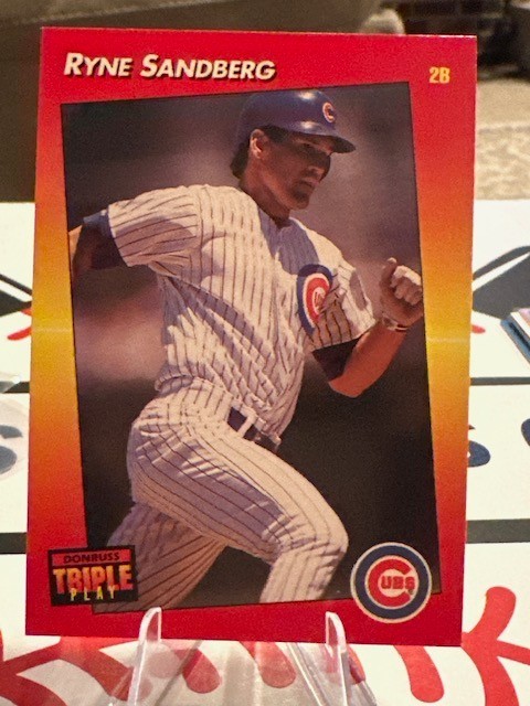 Ryne Sandberg #229 (Baseball Cards 1992 Donruss Triple Play) — is it worth grading?