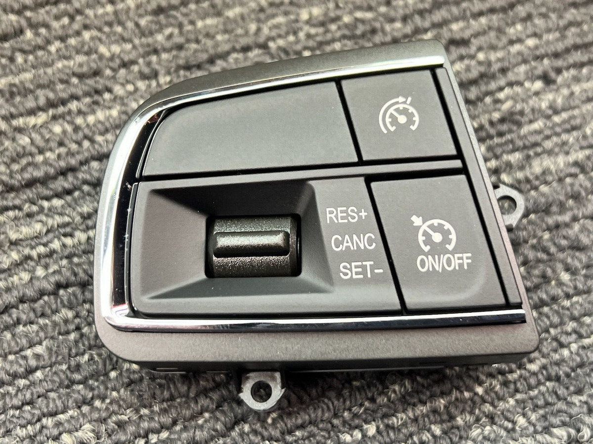 2017-2020 Maserati Ghibli Left Wheel Switch 670011676 OE | eBay