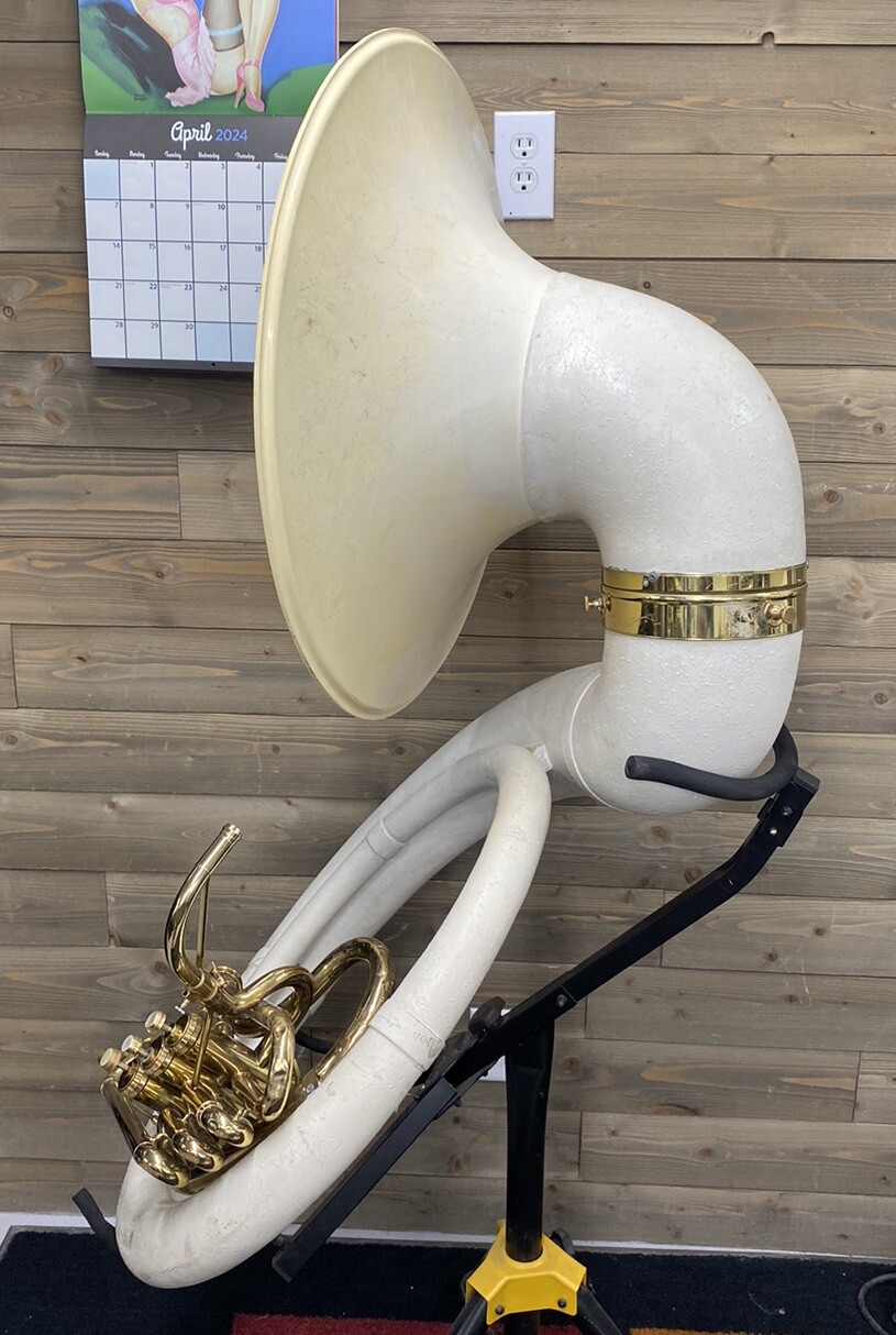 GREAT CONN MODEL 22K SHORT ACTION VALVES FIBERGLASS SOUSAPHONE IN GOOD