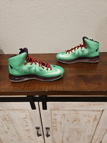Size 10.5 - Nike LeBron 10 Cutting Jade 2012 - Picture 2 of 9