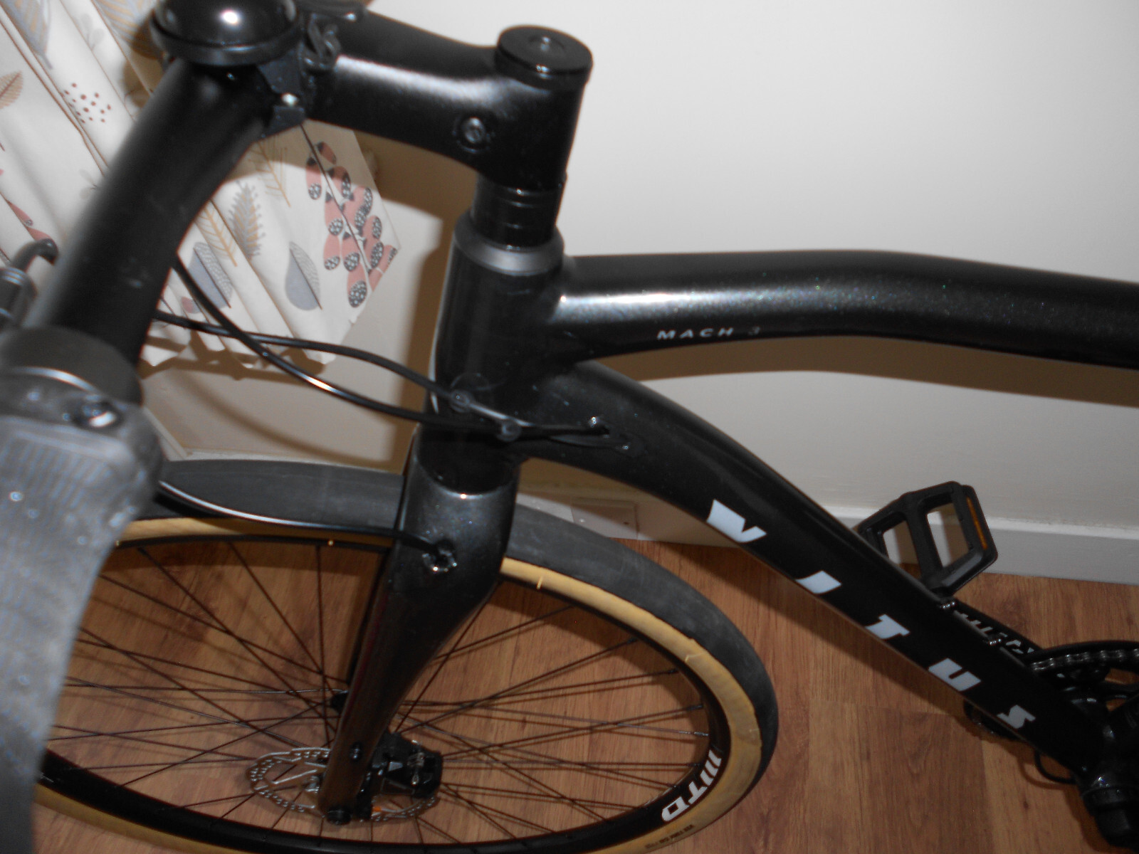 vitus mach 3 disc hybrid bike