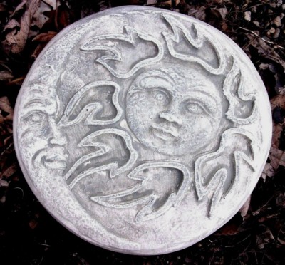 Eclipse plastic mold concrete sun reusable mould  7'' x 1/2'' thick