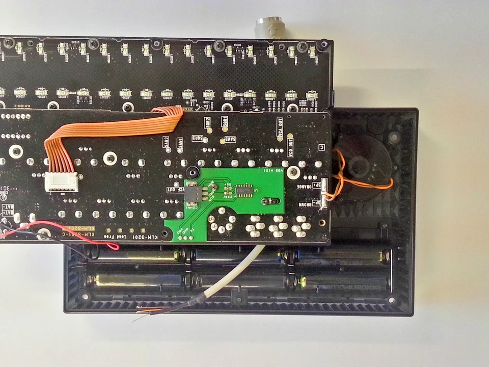 KORG Volca Bass solder-less MIDI out modification board - Image 3 of 4