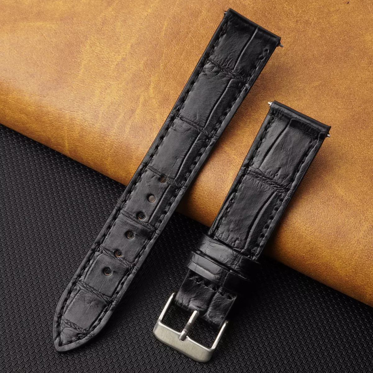 Alligator vs Crocodile for Watch Straps