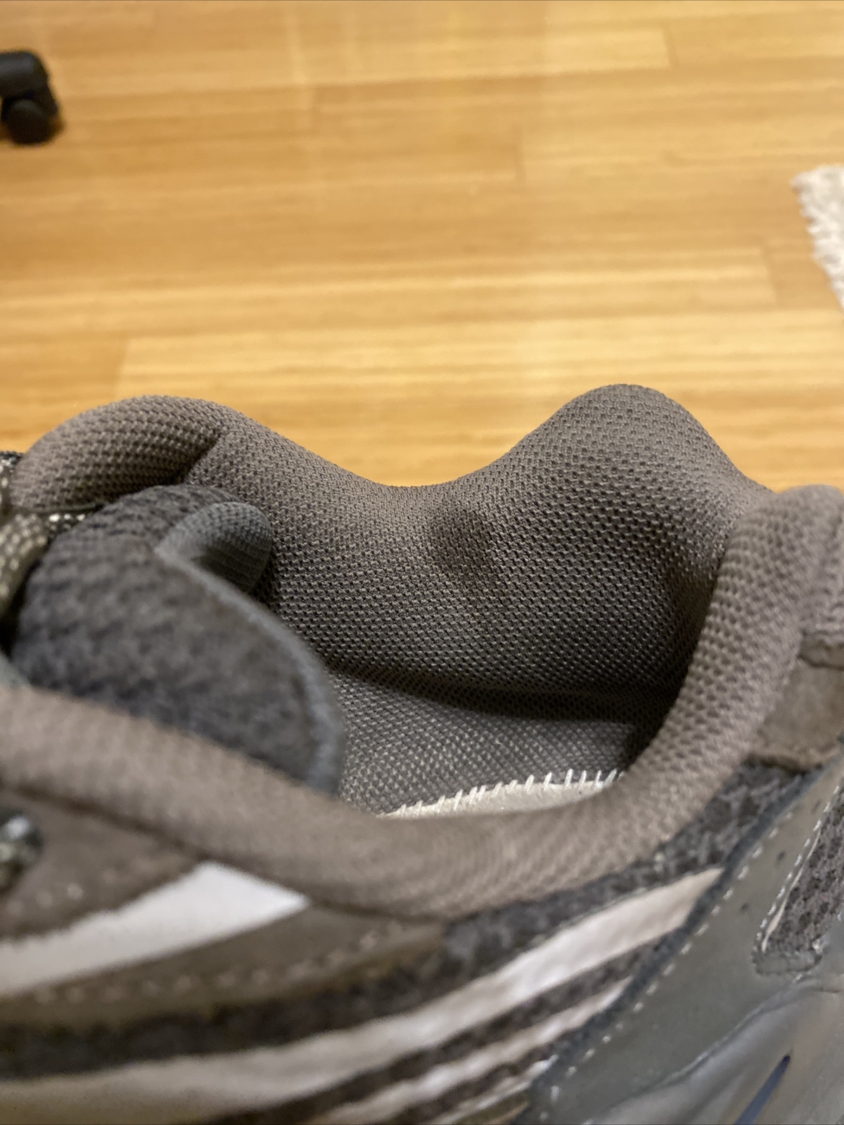 Size 9 adidas Yeezy Boost 700 V2 Geode No Box No Insoles Brown Grey