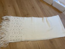 Modeschal Damen weiß mit Perlendetails