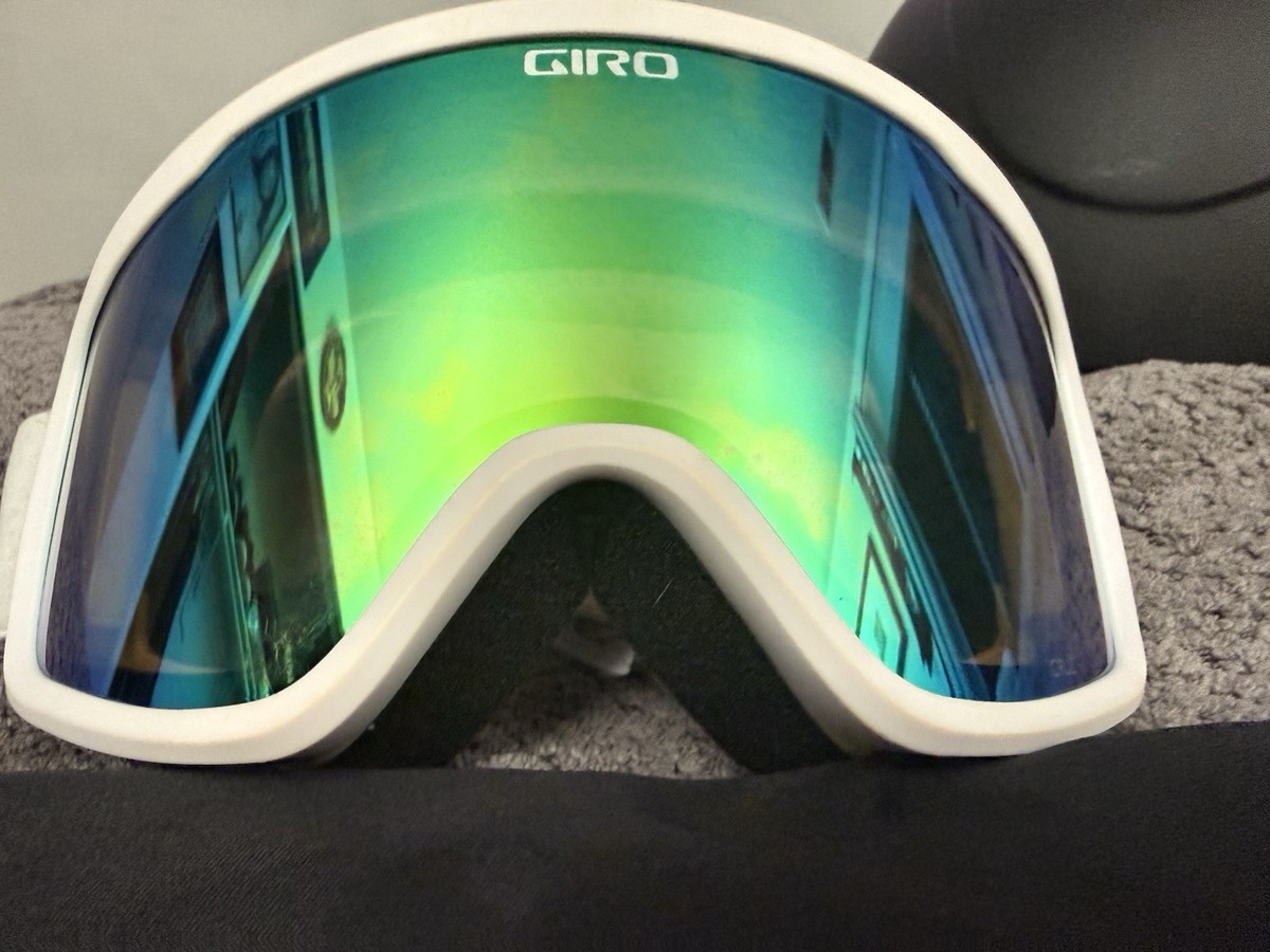 Giro White Frame Snow Goggles with Green Mirrored Lens GIRO METHOD GOGGLES 2025/2026 – Joe main image 4