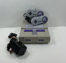 Super Nintendo Entertainment System SNES with Controllers Cables Tested
