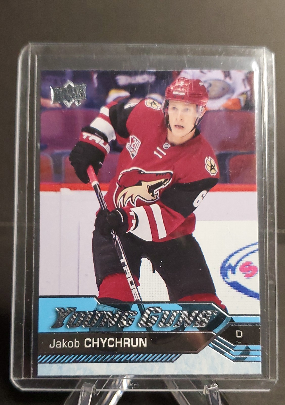 2016-17 Upper Deck - Young Guns Jakob Chychrun #206 (RC)