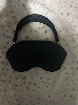 AirPod Pro Max USB-C Midnight Black Earphones with Case