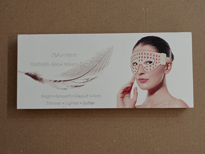 NEW/SEALED! / Numiere LED Eye Mask Feather Glow Meets Comfort