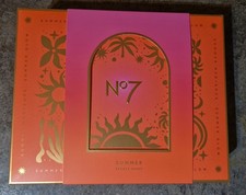 Boots No7 Beauty Vault 8-Piece Beauty & Skincare Collection Gift Set - New