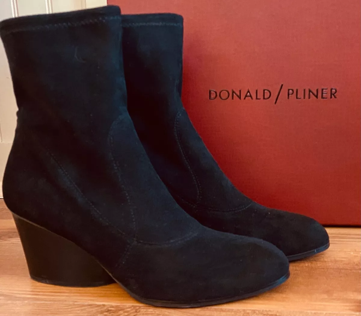 Donald pliner cheap stretch boots