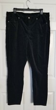 GOOD AMERICAN Good Leg Black Pants Size 24 Black