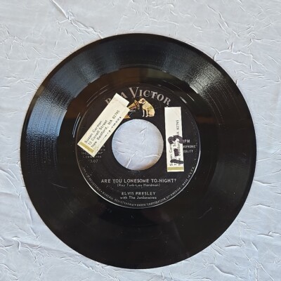 Elvis Presley / Are You Lonesome To-Night? and I Gotta Know / 45 RPM | eBay
