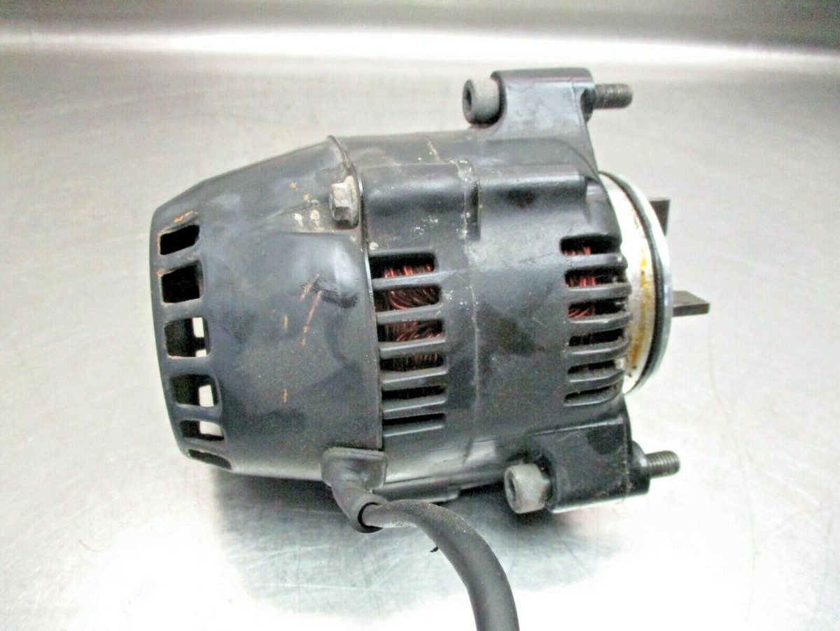 ベッド ケンタ 1993 Kawasaki ZX11 1100 Ninja Alternator Generator 21001