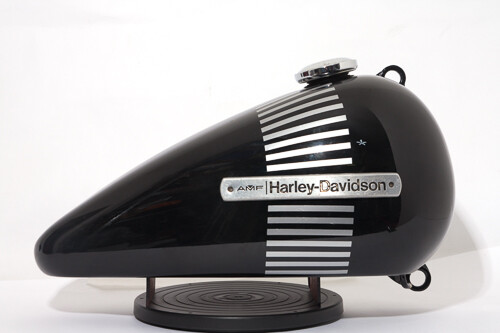 AMF Harley-Davidson 黒 セパレートタンク 2個左右　ショベル AMF Harley-Davidson 黒 セパレートタンク 2個左右 ショベル