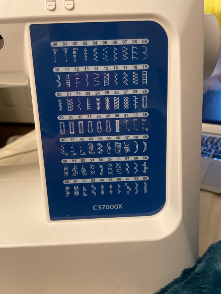 Brother CS7000X Computerized Sewing & Quilting Machine 12502659129 eBay