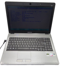 Medion Akoya P6618 (MD 97620) Notebook*OHNE RAM & HDD*Für Ersatzteil DEFEKT#N622
