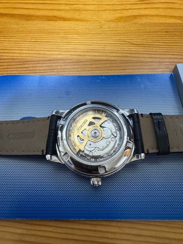 Seiko 4R35-02S0 Date Saphir Blanc SLV 23jewels 10Bar Automatique Montre Hommes - Photo 2 sur 7