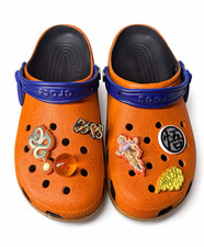 Crocs x Dragon Ball Z Goku Classic Clog M9 W11 NEW BOX DBZ 210826-90H