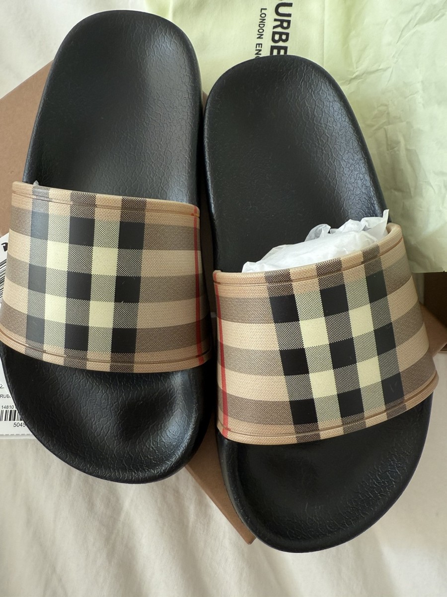 バーバリーキッズシューズ　美品です　27（17.5〜18.0） Burberry(バーバリー) キッズシューズ・子供靴(14.5cm〜)(ベビー