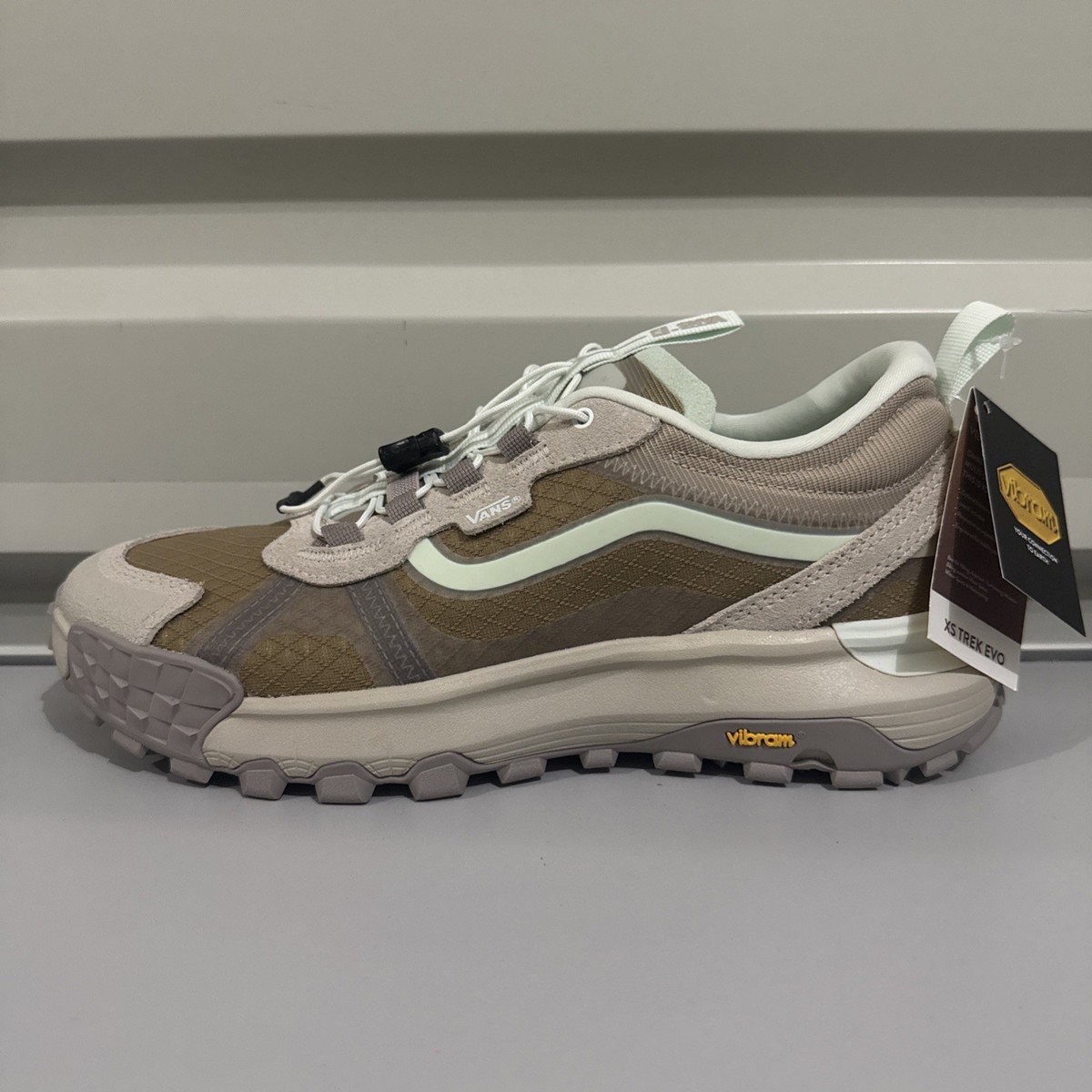 VAN MTE XS TREK EVO GREEN HIKING SHOES VIBRAM WOMEN\'S 9.5 MEN 8 NEW VANS Hiking Athletic Shoes for Women for sale | eBay main image 4