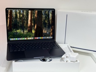 Apple MacBook Air 2022 13''M2 8-Core 8-Core GPU SSD 512GB Ram 8GB Gültig AppleCare