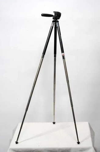 Targus TG-42TT Universal Travel Camera Tripod - Range 11" (collapsed) to 42" - Picture 4 of 8