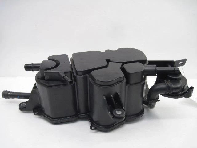 BOTE DE VAPOR COMBUSTIBLE AUDI A6 2013 13 675055 Foto 3 de 4