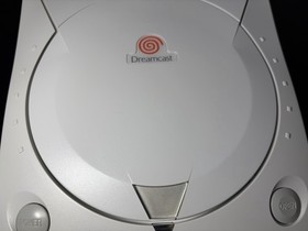 Sega Dreamcast White NTSC Game System In Box Near Mint
