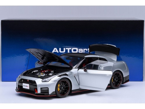 Coche modelo Nissan GT-R (R35) Nismo RHD Ultimate Silver 2022 1/18 de AUTOart 77503 - Imagen 2 de 19